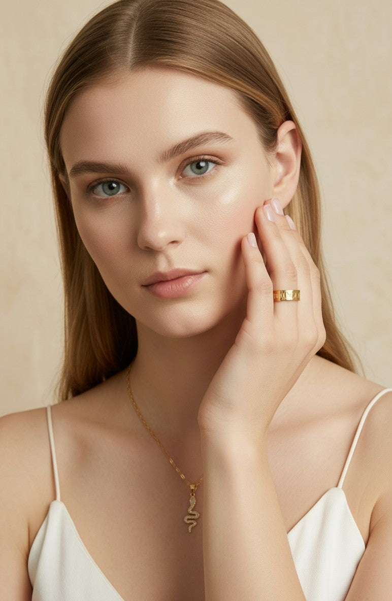 ✨ 18k Gold Filled Roman Numeral Band Ring — Ancient Numbers. Modern Band. Timeless Presence.