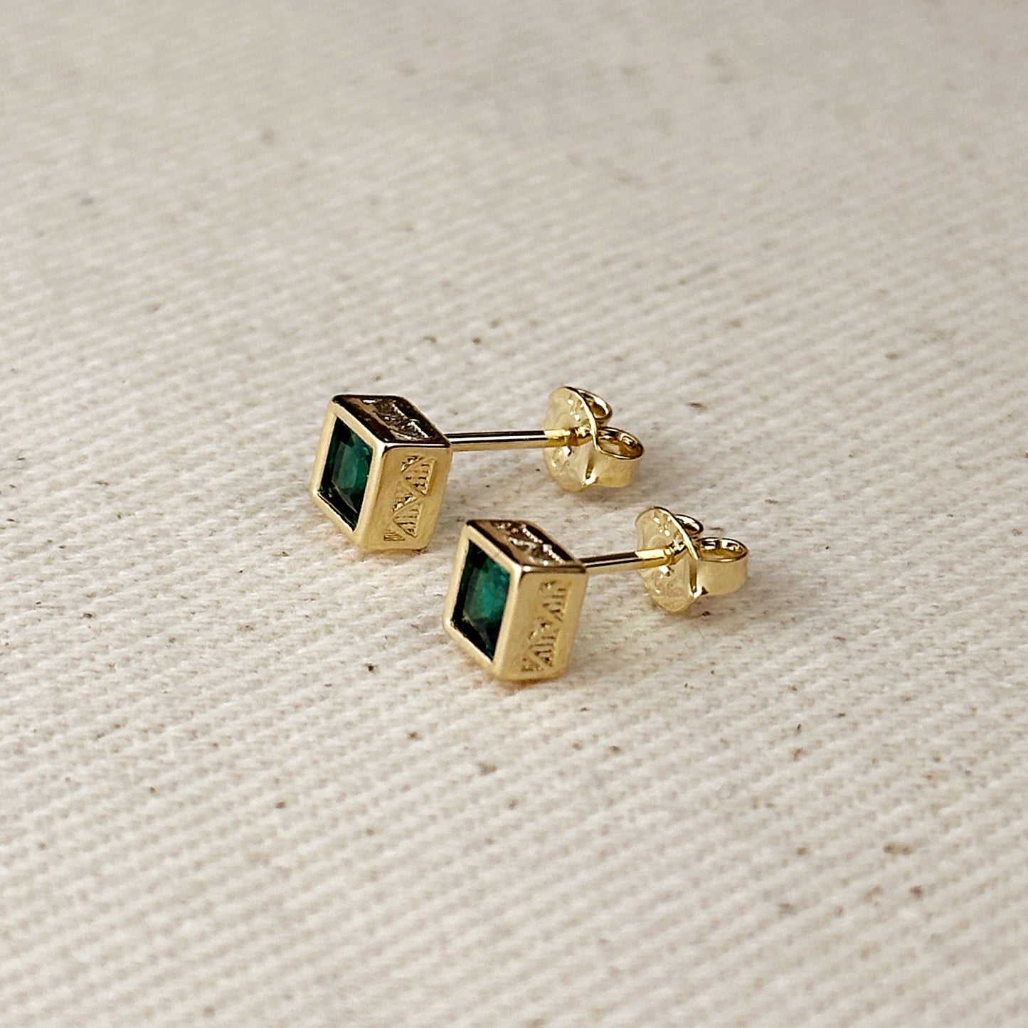 18k Gold Filled Colored Square Stud Earring With Detailed Bezel