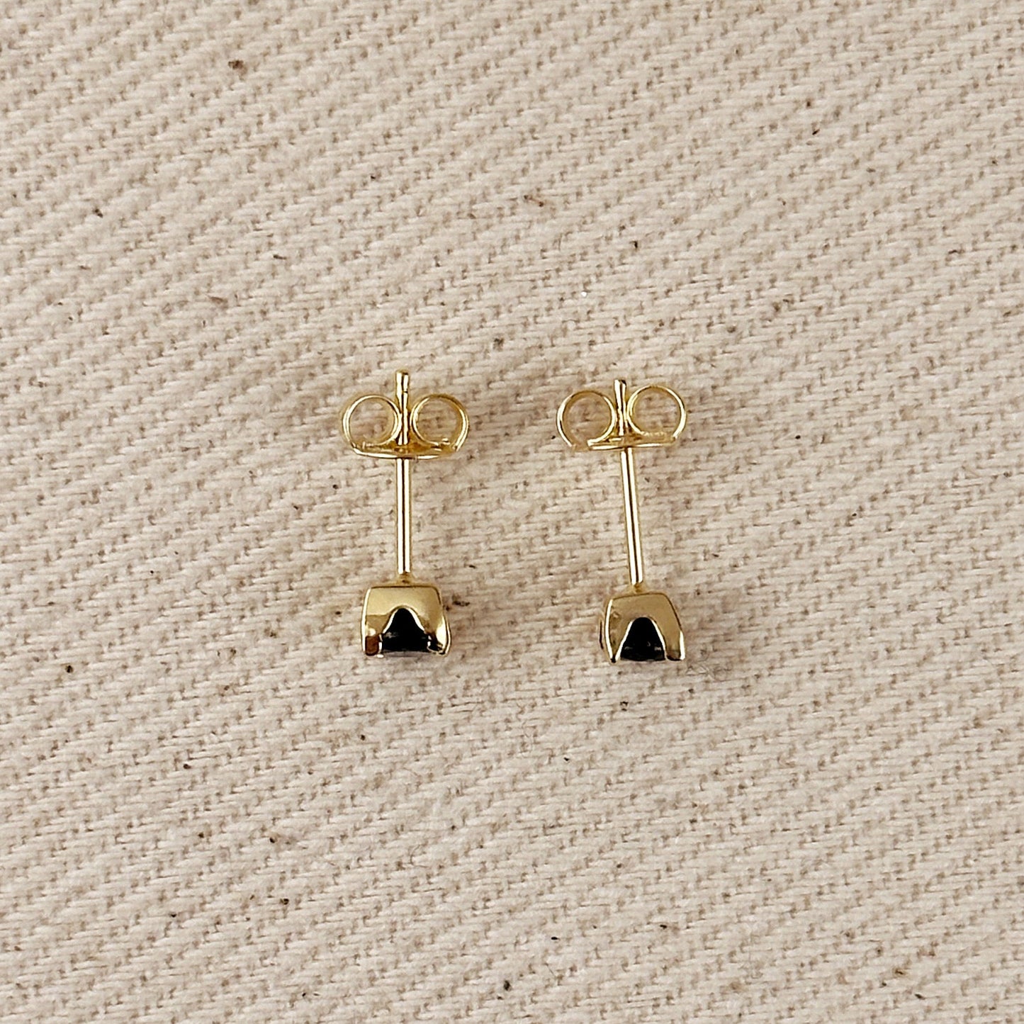 18k Gold Filled Prong 4mm Colored Cubic Zirconia Stud Earrings