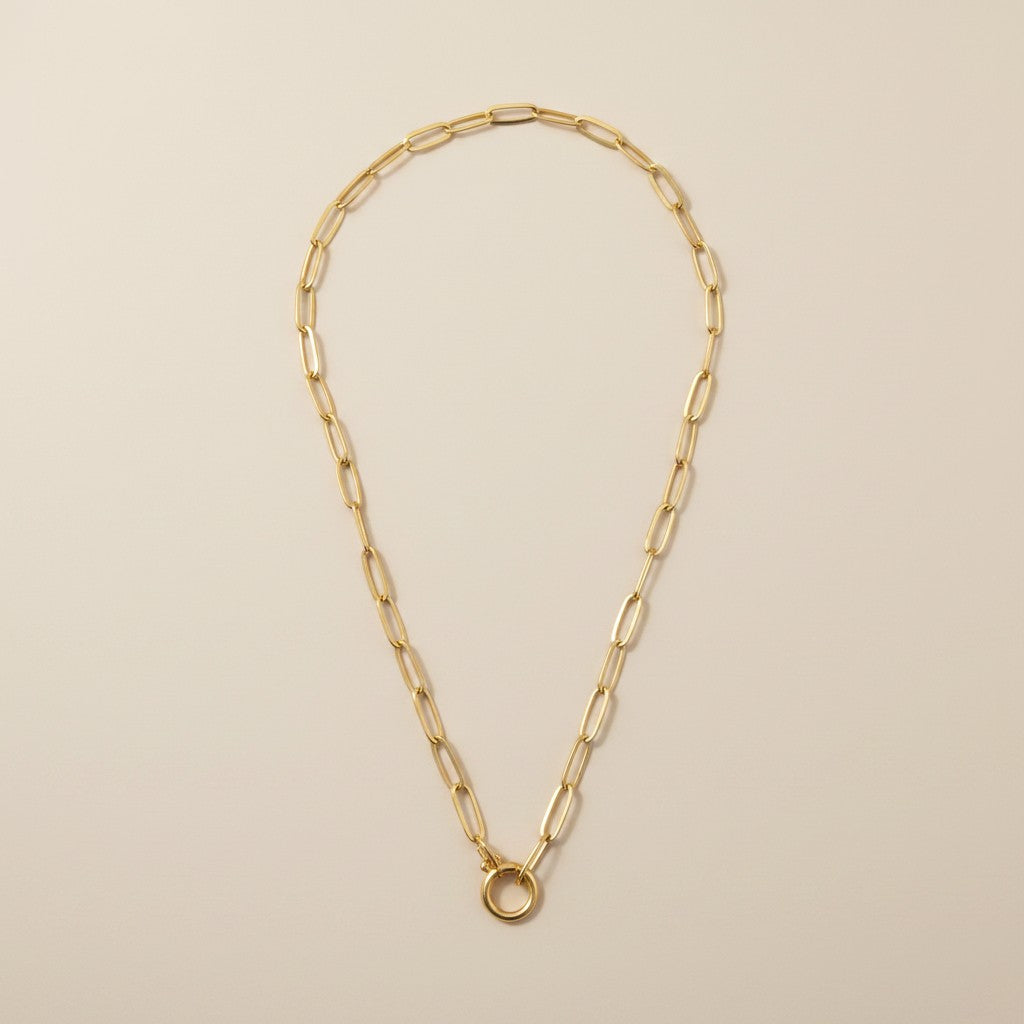 ✨ 18k Gold Filled Paperclip Necklace with Clicker Clasp — The Silhouette Everyone Knows. A Detail Nobody Expects.