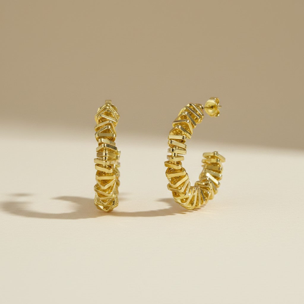 ✨ 18k Gold Filled Faceted Origami C-Hoop Earrings — Sculpture at the Ear. Gold That Moves Differently.