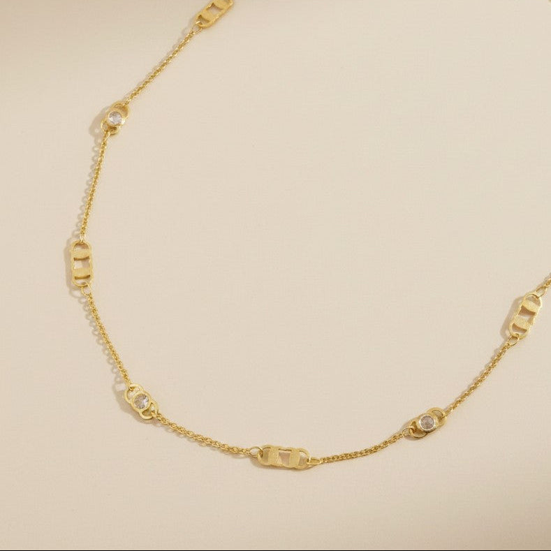 ✨ 18k Gold Filled Rectangular Plate CZ Belly Chain — Structure. Sparkle. The Most Modern Waist.