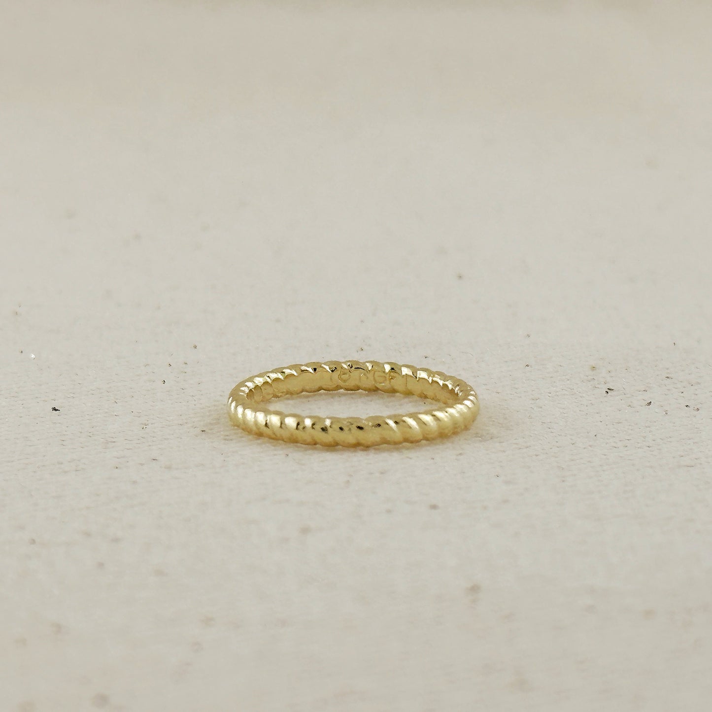 18k Gold Filled Twisted Design Band Ring