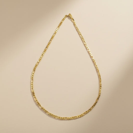 ✨ 18k Gold Filled Textured Figaro Necklace — The Italian Pattern. A Finish That Makes It Extraordinary.