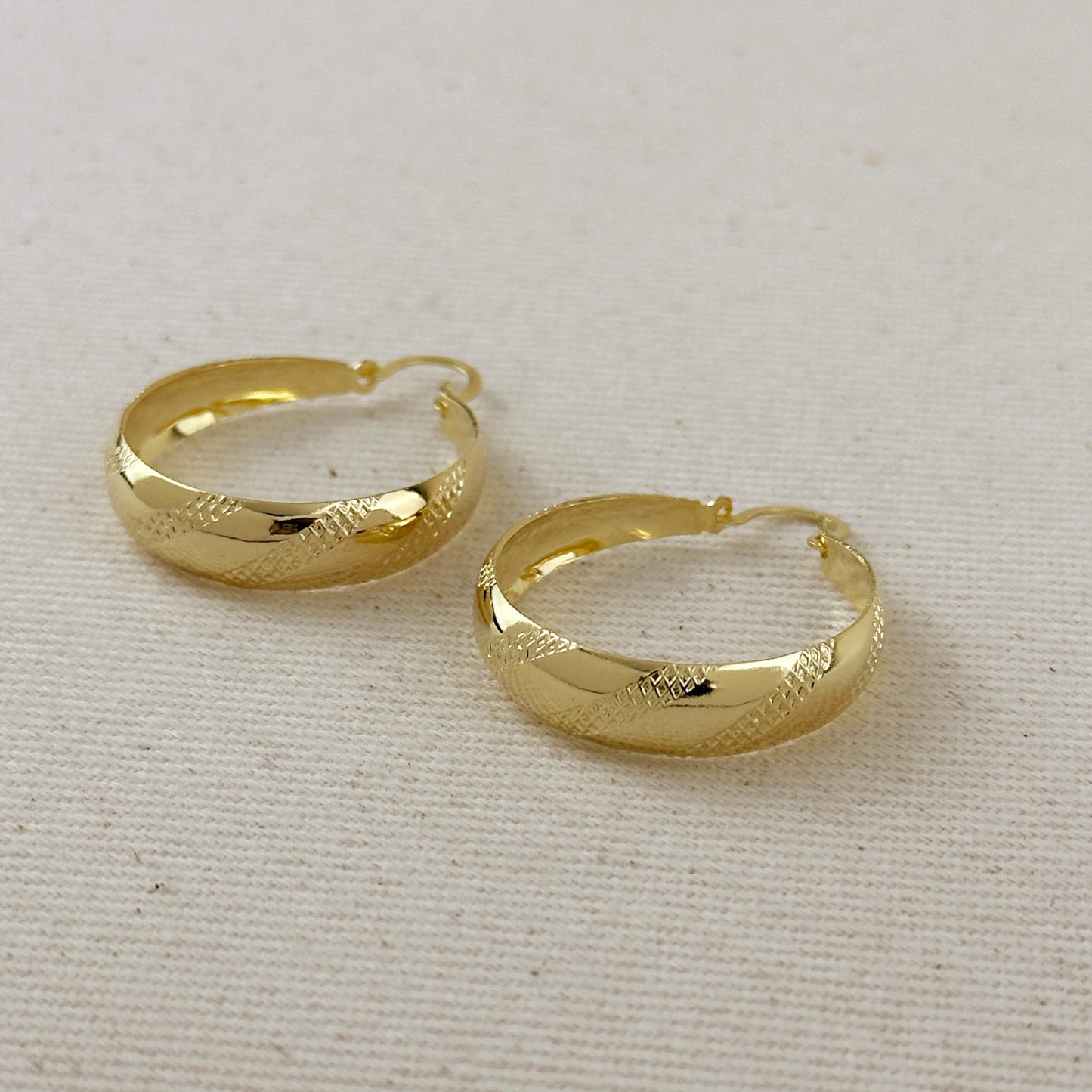 18k Gold Filled Vintage Ribbon Hoop Earrings