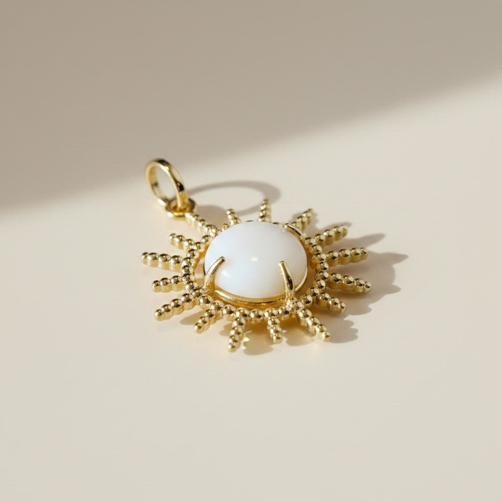 ☀️ 18k Gold Filled Radial Sun Pendant — Every Ray in Warm Gold. The Sun, Worn Close.
