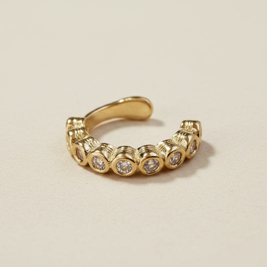 ✨ 18k Gold Filled CZ Ear Cuff — Clear Brilliance Along the Arc. No Piercing Needed.
