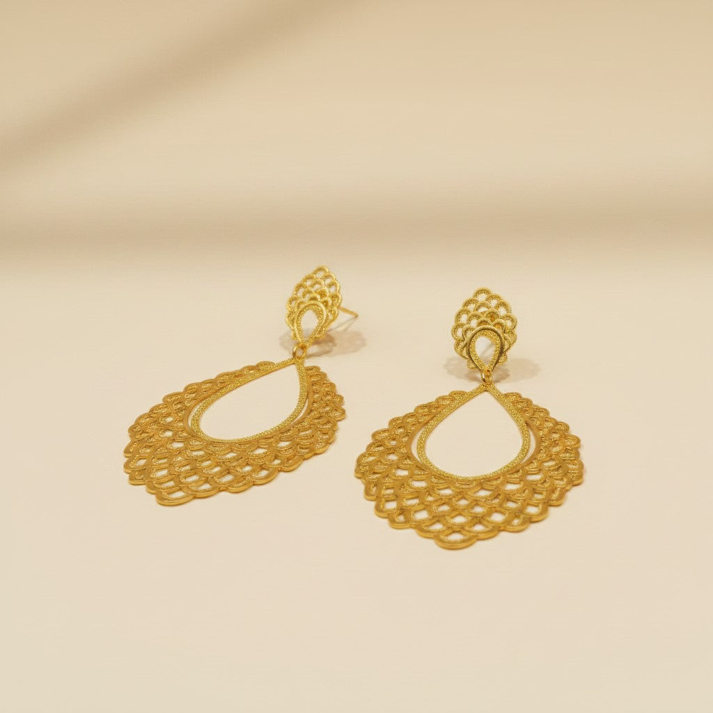 18k Gold Filled Abanico Renda Dangling Earrings | Spanish Fan-Inspired Lace