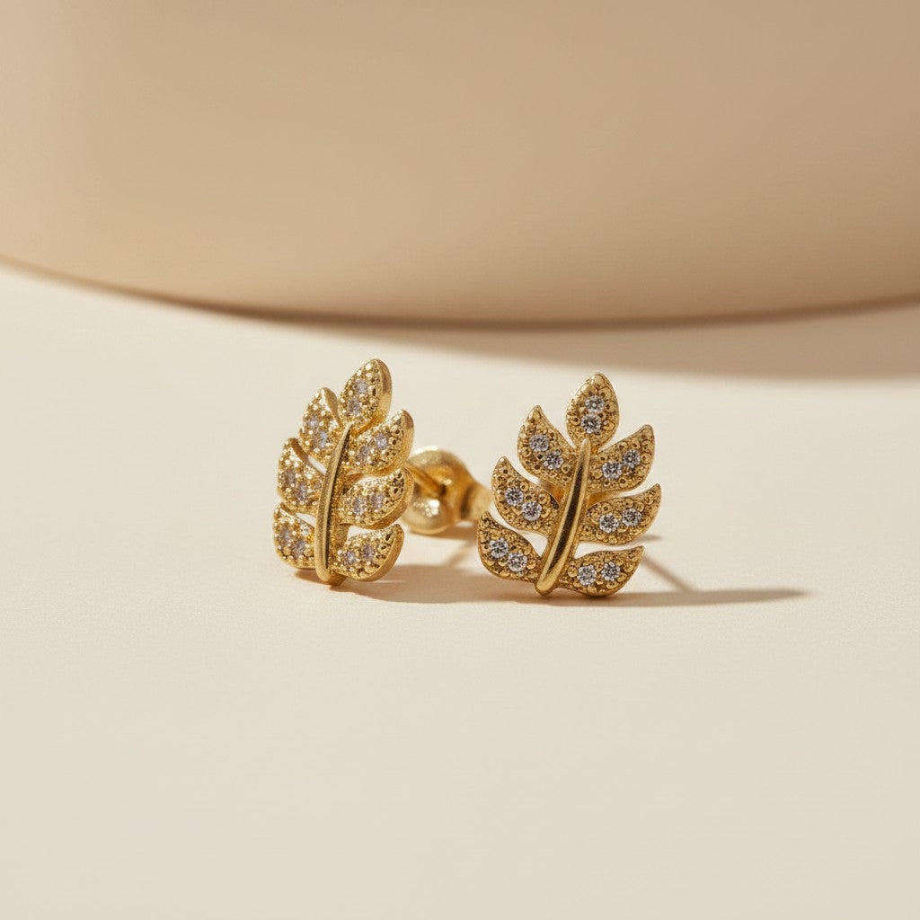 ✨ 18k Gold Filled Pavé CZ Leaf Stud Earrings — Nature's Form. Every Surface Sparkling.