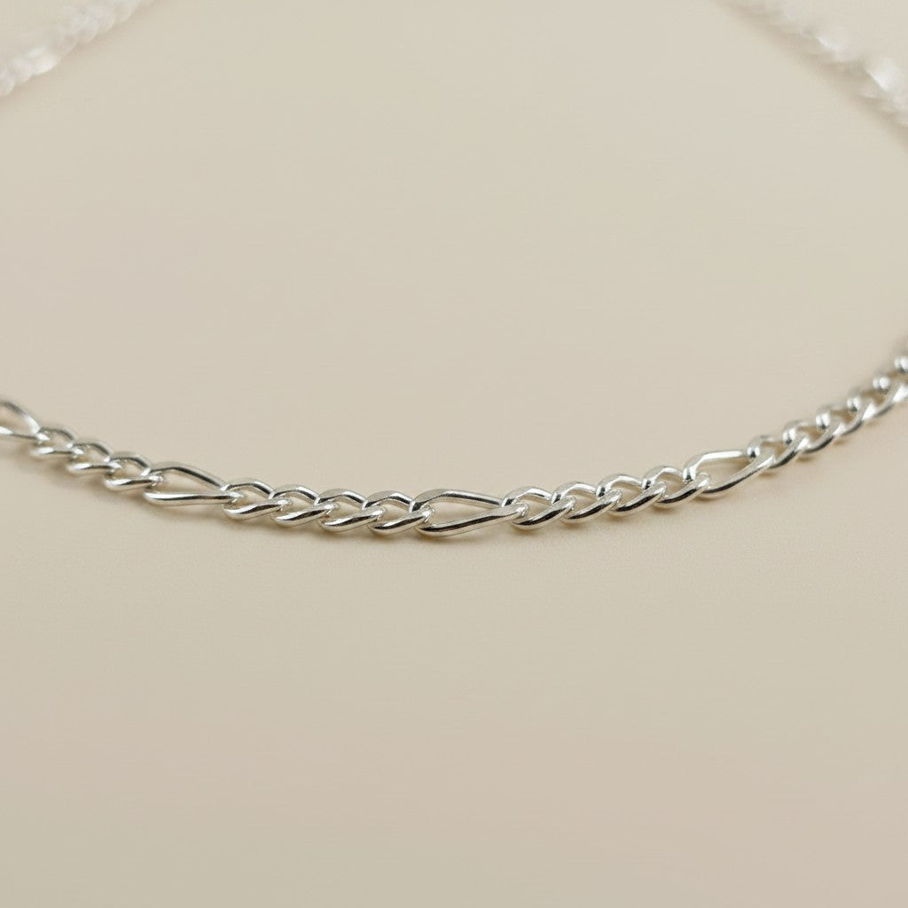 ✨ Sterling Silver 3.2mm Figaro Chain — Three Short, One Long. The Most Layerable Figaro We Carry.