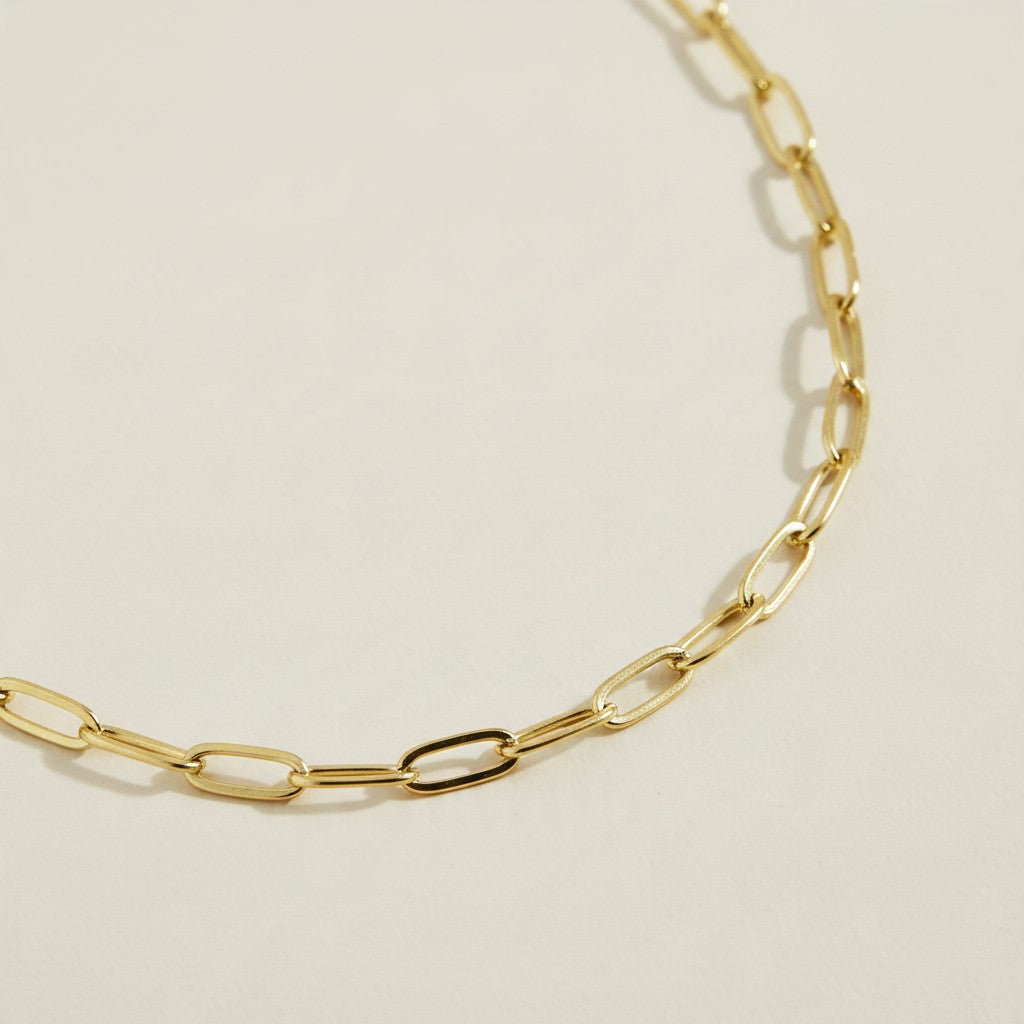 ✨ 18k Gold Filled Paperclip Link Chain Bracelet — Slim Links. Warm Gold. The Most Effortlessly Modern Wrist.