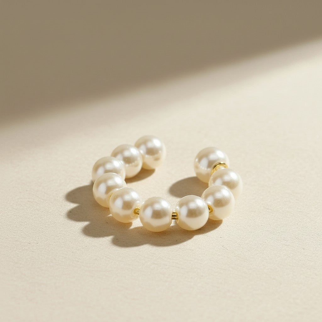🤍 18k Gold Filled Pearl Ear Cuff — Soft Lustre. Organic Row. No Piercing Required.