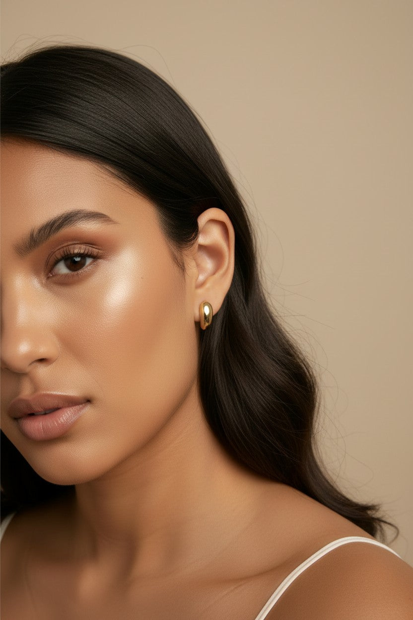 ✨ 18k Gold Filled Polished Curved Drop Earrings — A Single Graceful Drop. Nothing More Needed.