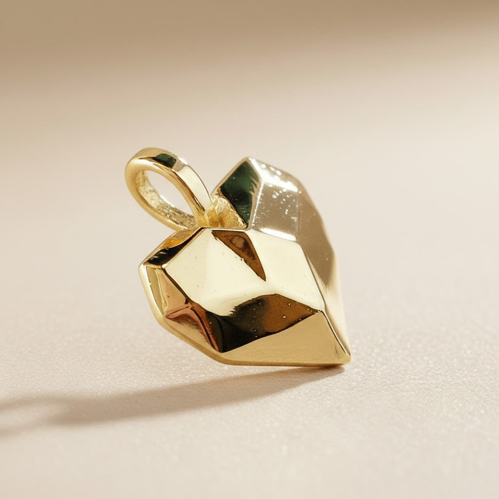 💛 18k Gold Filled Faceted Heart Pendant — The Heart That Catches the Light From Every Angle.
