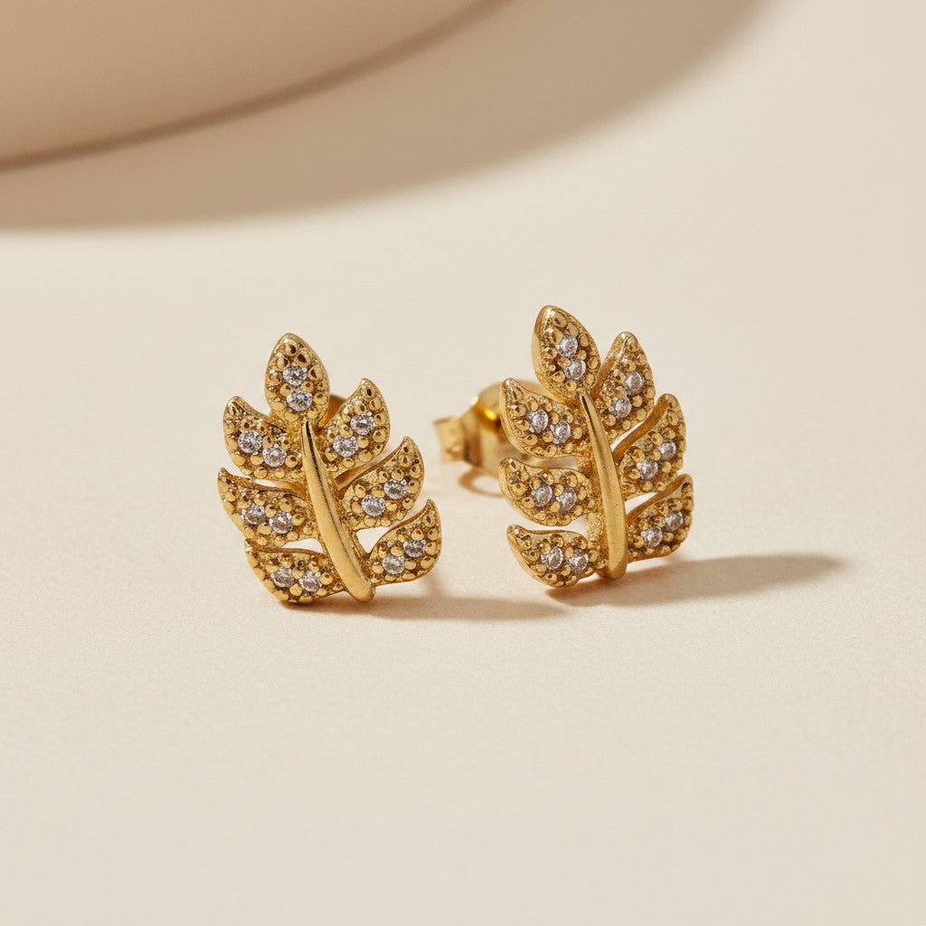 ✨ 18k Gold Filled Pavé CZ Leaf Stud Earrings — Nature's Form. Every Surface Sparkling.