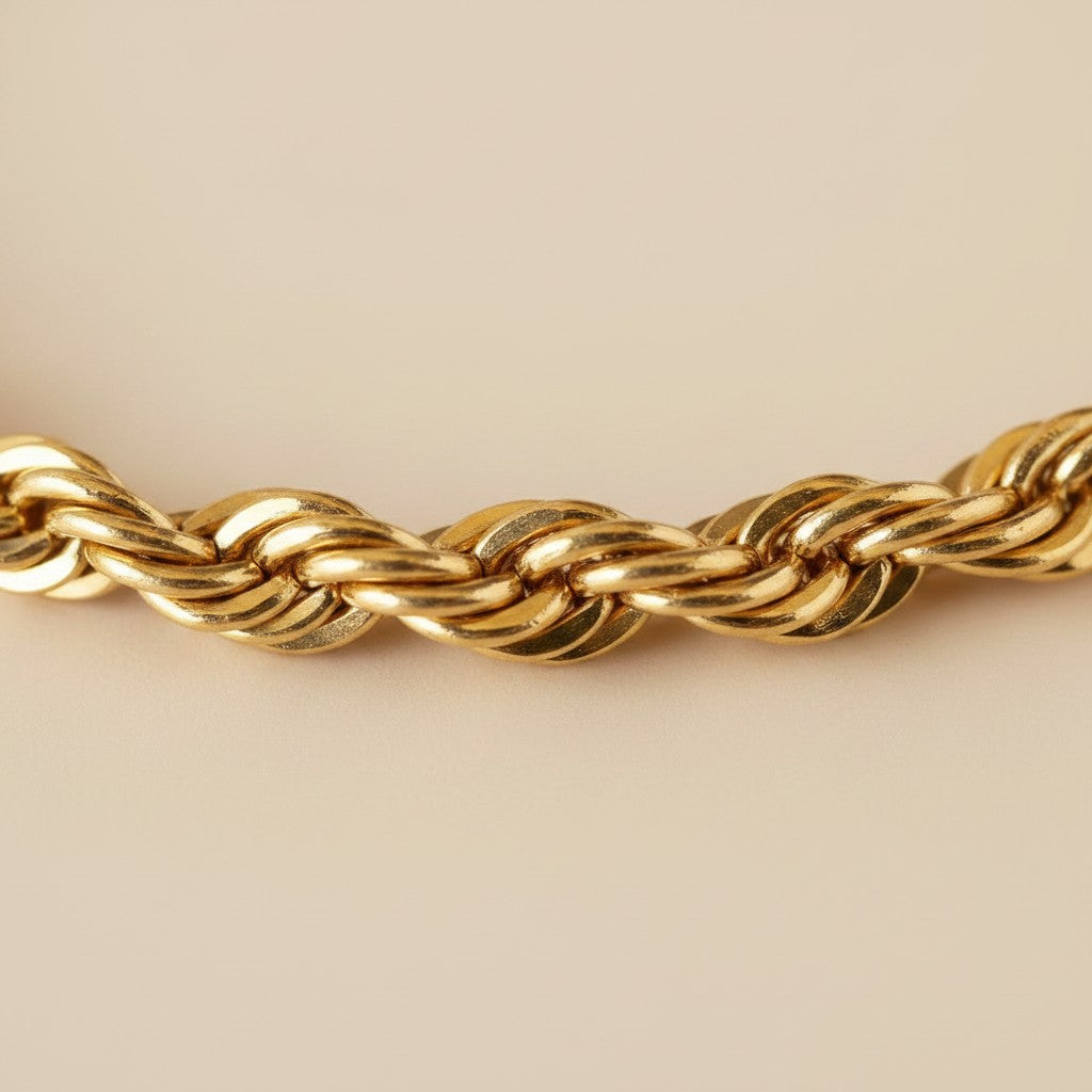 ✨ 18k Gold Filled 4mm Rope Bracelet — The Twist That Catches the Light. The Wrist Elevated.