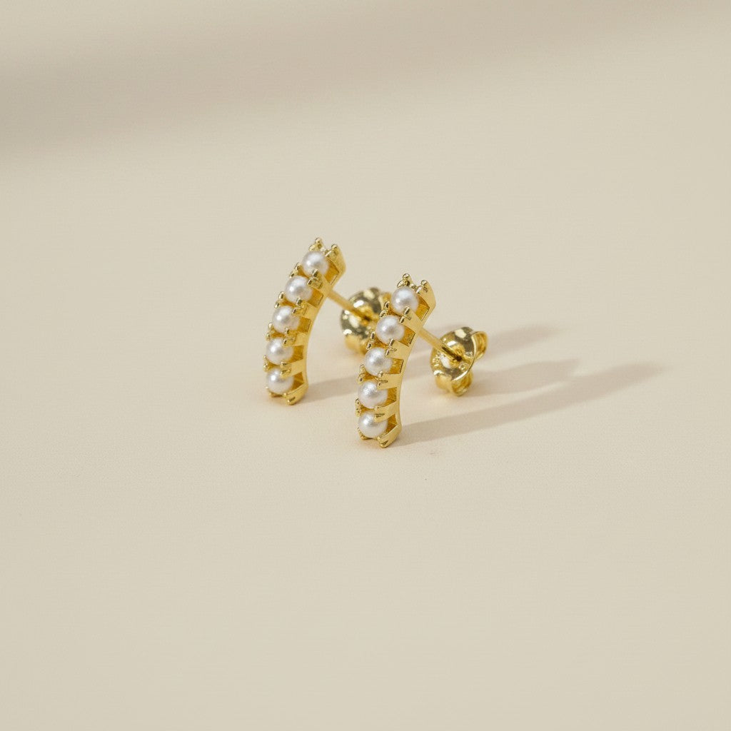 🤍 18k Gold Filled Pearl Row Curved Stud Earrings — A Line of Pearls. The Softest Statement
