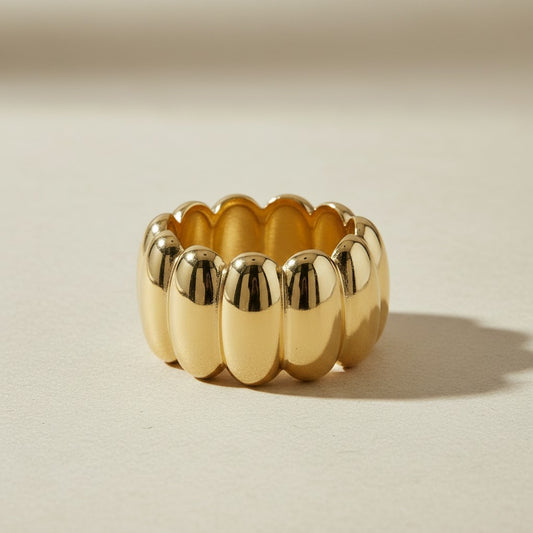 ✨ 18k Gold Filled Oversized Scalloped Ring — Vintage Architecture. Worn on the Finger. Impossible to Ignore.