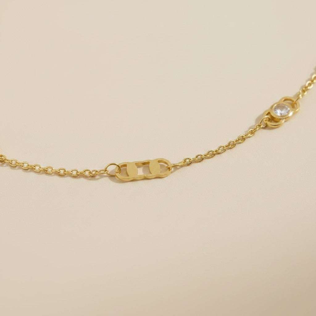 ✨ 18k Gold Filled Rectangular Plate CZ Belly Chain — Structure. Sparkle. The Most Modern Waist.