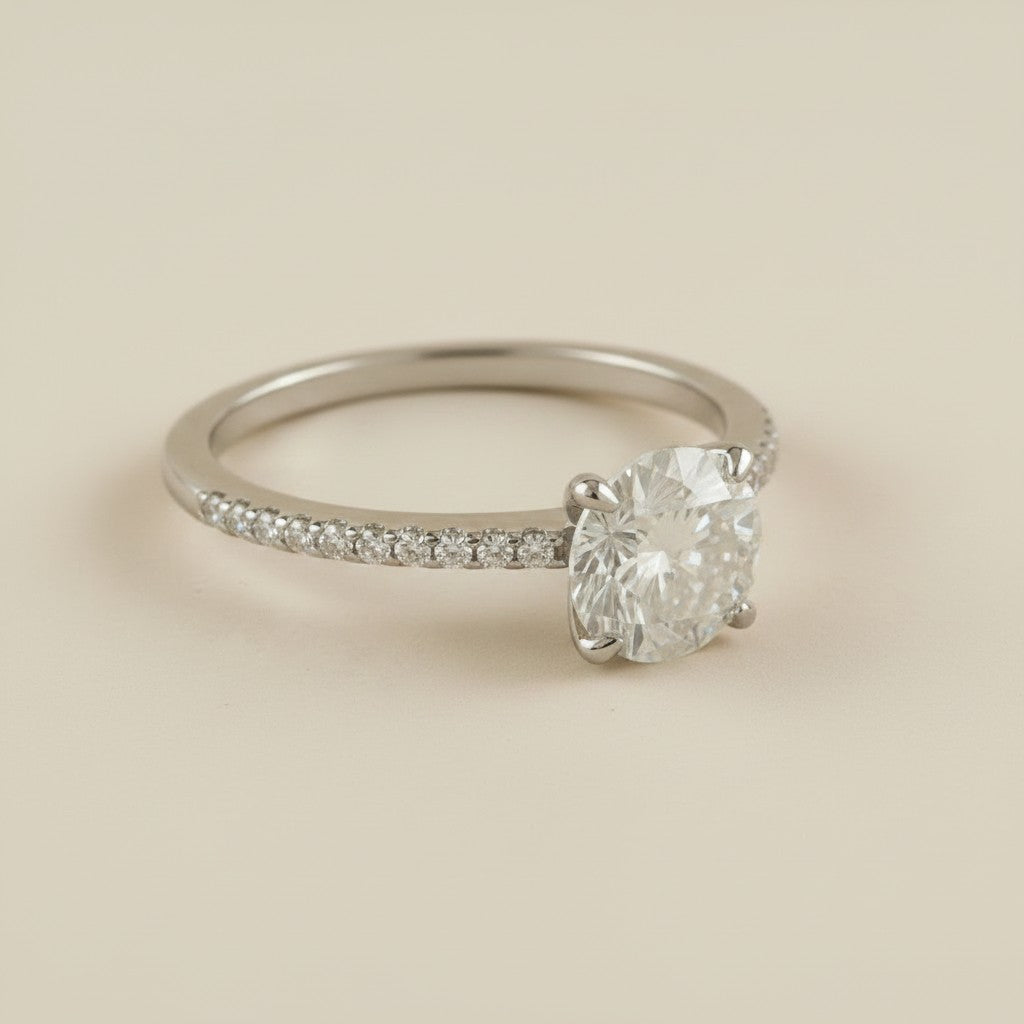 💎 .925 Sterling Silver Moissanite &amp; CZ Band Solitaire Ring — 1.0ct Certified Center. Sparkling Band. Made to be Worn.