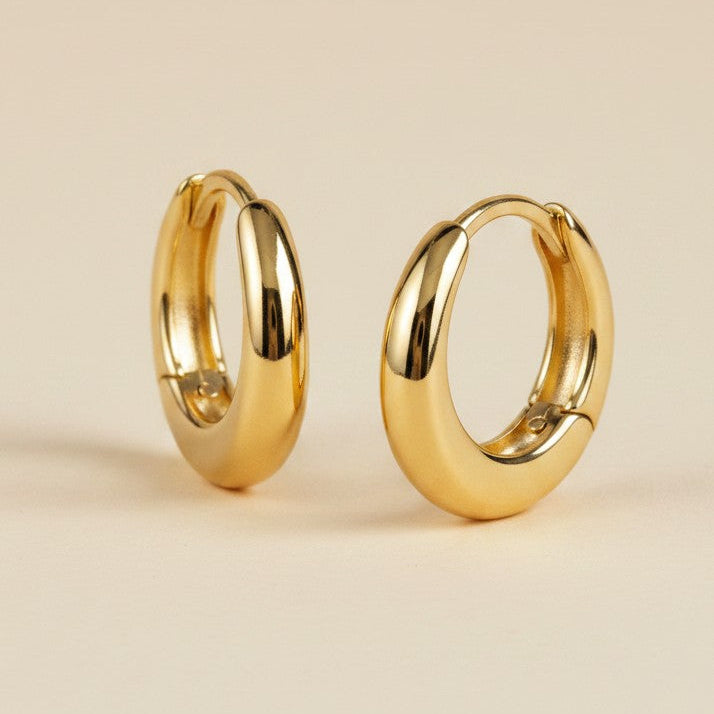 ✨ 18k Gold Filled Polished Clicker Hoop Earrings — 12mm. 3mm Wide. The Daily Essential.