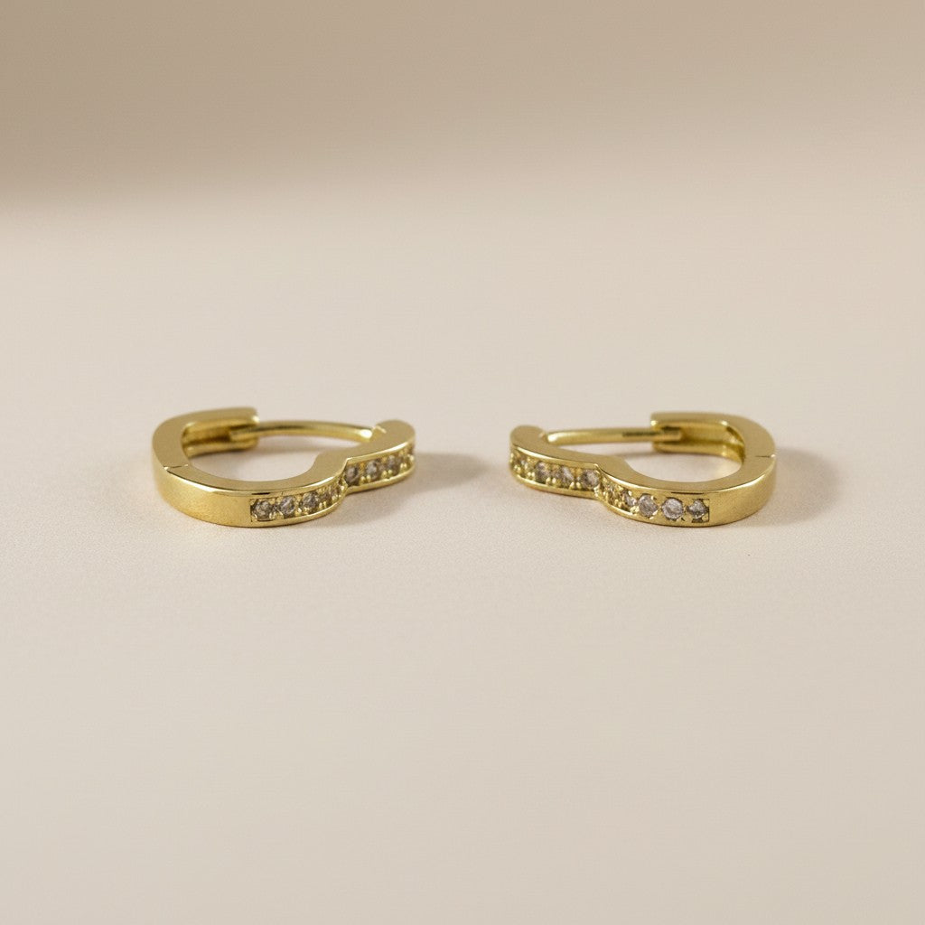 💛 18k Gold Filled Heart Clicker Hoop Earrings — Plain Gold or Pavé CZ. Same Heart. Your Level of Sparkle.