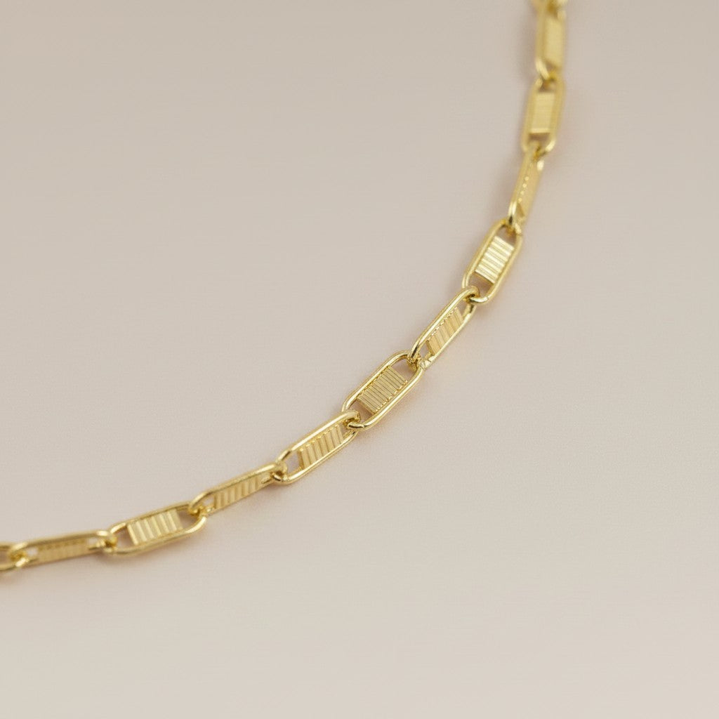 18k Gold Filled Textured Bar Link Anklet — The Ankle Detail That Changes the Whole Look