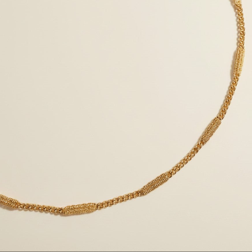 ✨ 18k Gold Filled Pressed Detail Chain Anklet — Every Link Tells the Story. The Most Textured Ankle.