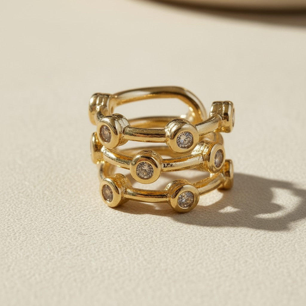 ✨ 18k Gold Filled 3-in-1 Bezel CZ Ear Cuff — Three Stones. One Cuff. No Piercing Required.