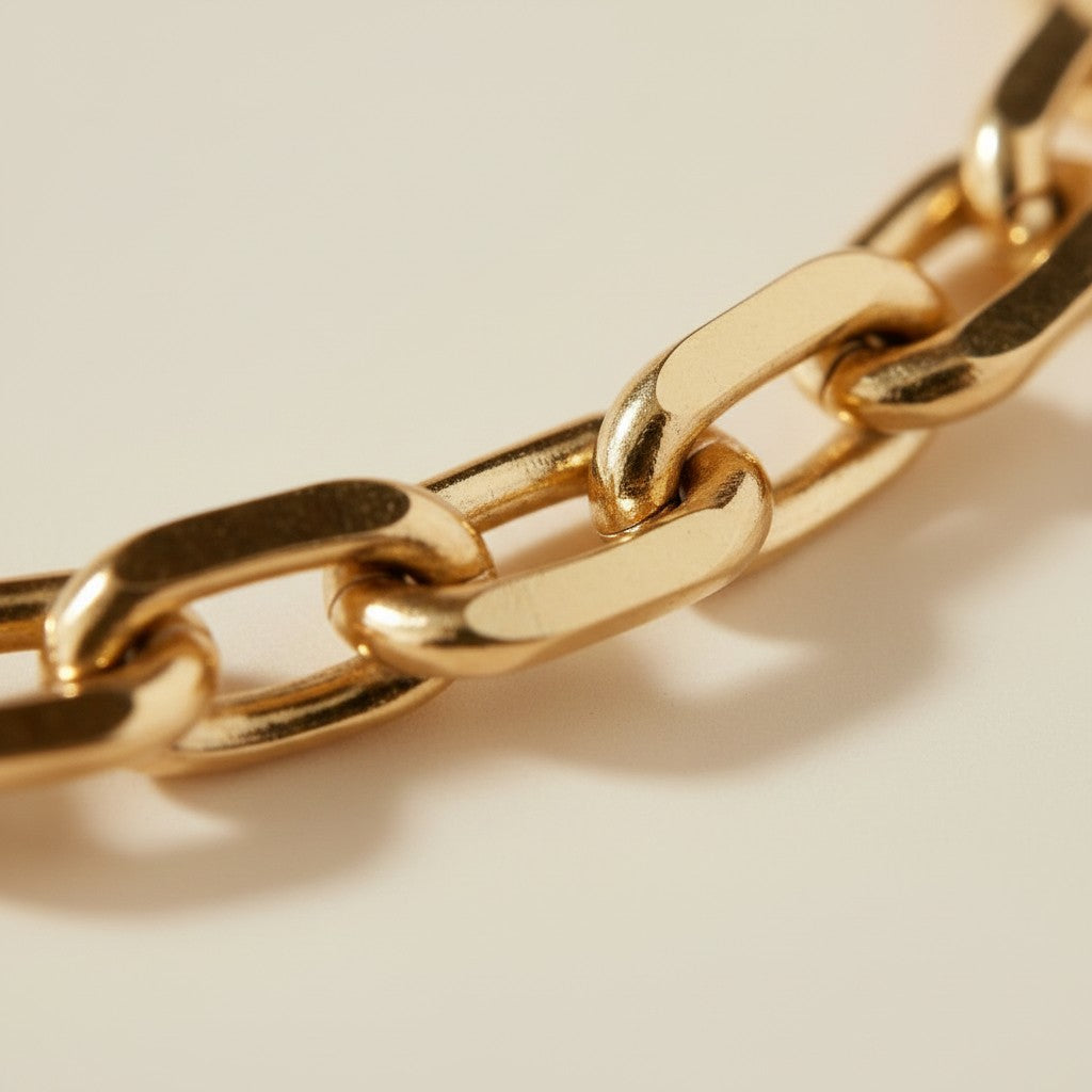 ✨ 18k Gold Filled 7mm Curb Link Bracelet — Chunky. Bold. Unmistakably Gold.