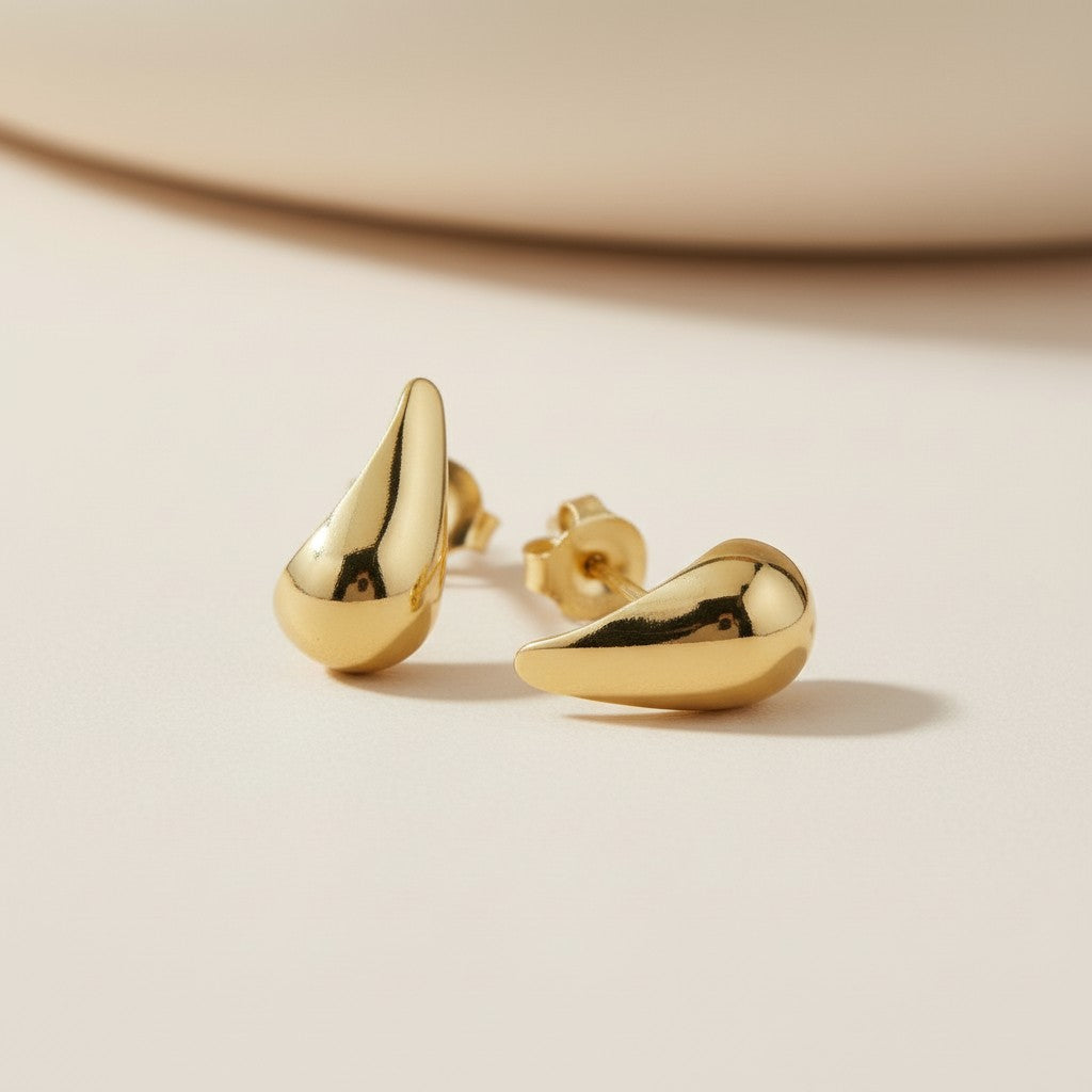 18k Gold Filled 12mm Teardrop Stud Earrings
