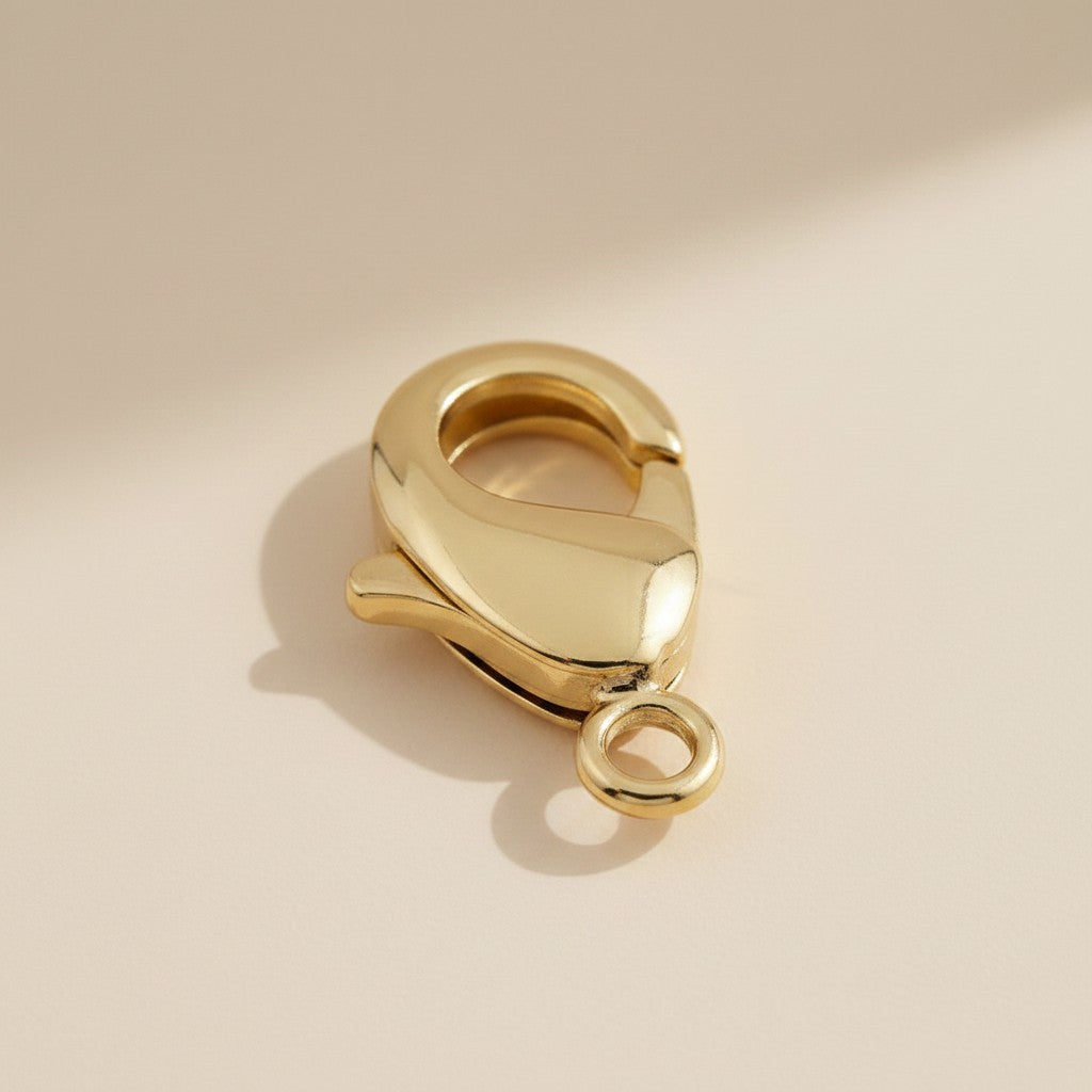 ✨ 18k Gold Filled Lobster Clasp — The Polished Closure for Every Handmade Piece.
