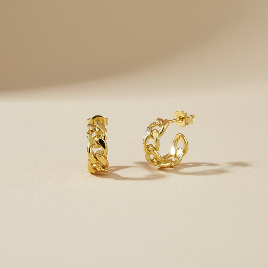 Minimalist Chain Link Hoop Earrings for Women | Small Hoop Earrings | 10mm Curb Chain Design