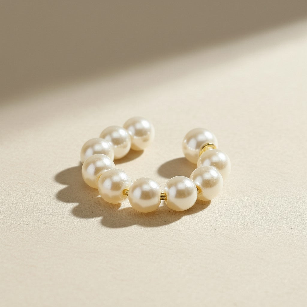🤍 18k Gold Filled Pearl Ear Cuff — Soft Lustre. Organic Row. No Piercing Required.