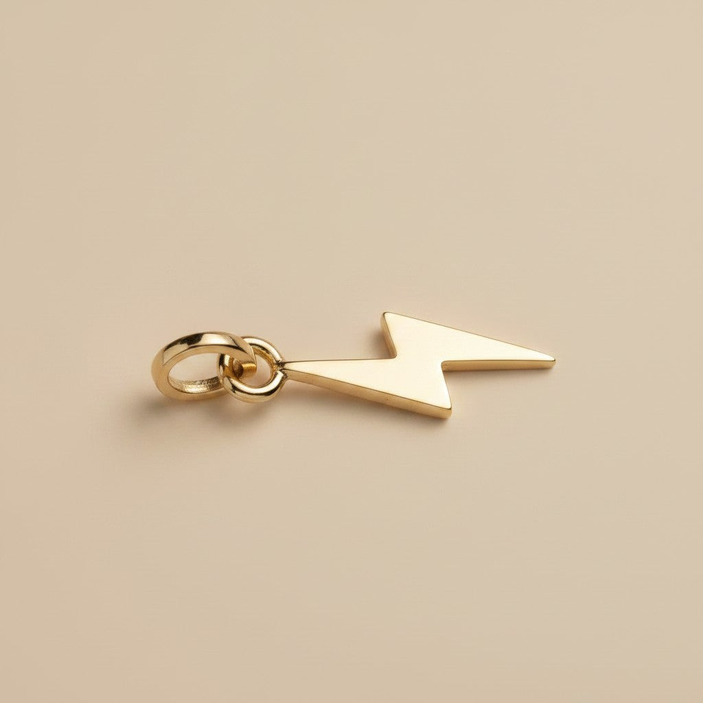 ⚡ 18k Gold Filled Mini Lightning Bolt Pendant — Pure Energy at the Neckline. Effortlessly Yours.