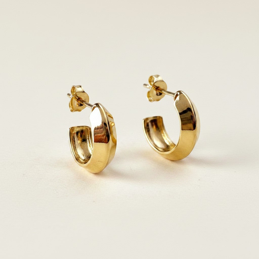 ✨ 18k Gold Filled Faceted Semi-Hoop Earrings — Every Angle Polished. The Small Hoop, Elevated.
