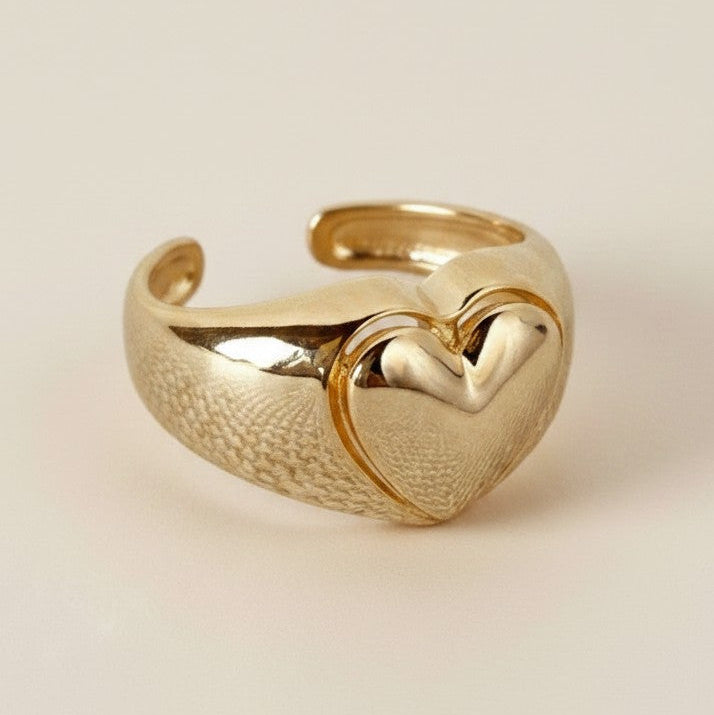 💛 18k Gold Filled Pillow Heart Ring — Love in Warm Gold. Soft Edges. The Fit That Adjusts to You.