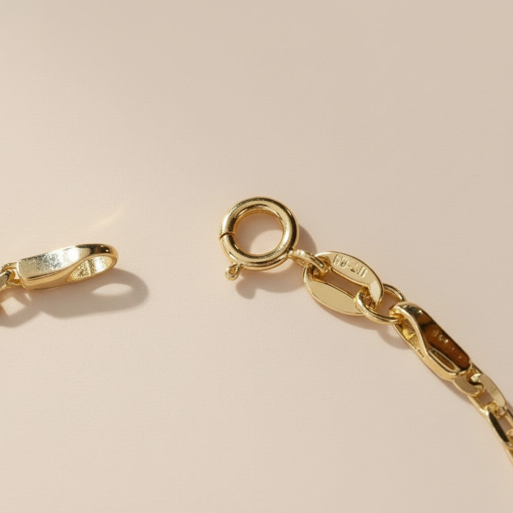 Diamond Cut Anchor Chain Bracelet for Women - Delicate Fashion Jewelry, Hypoallergenic, Waterproof