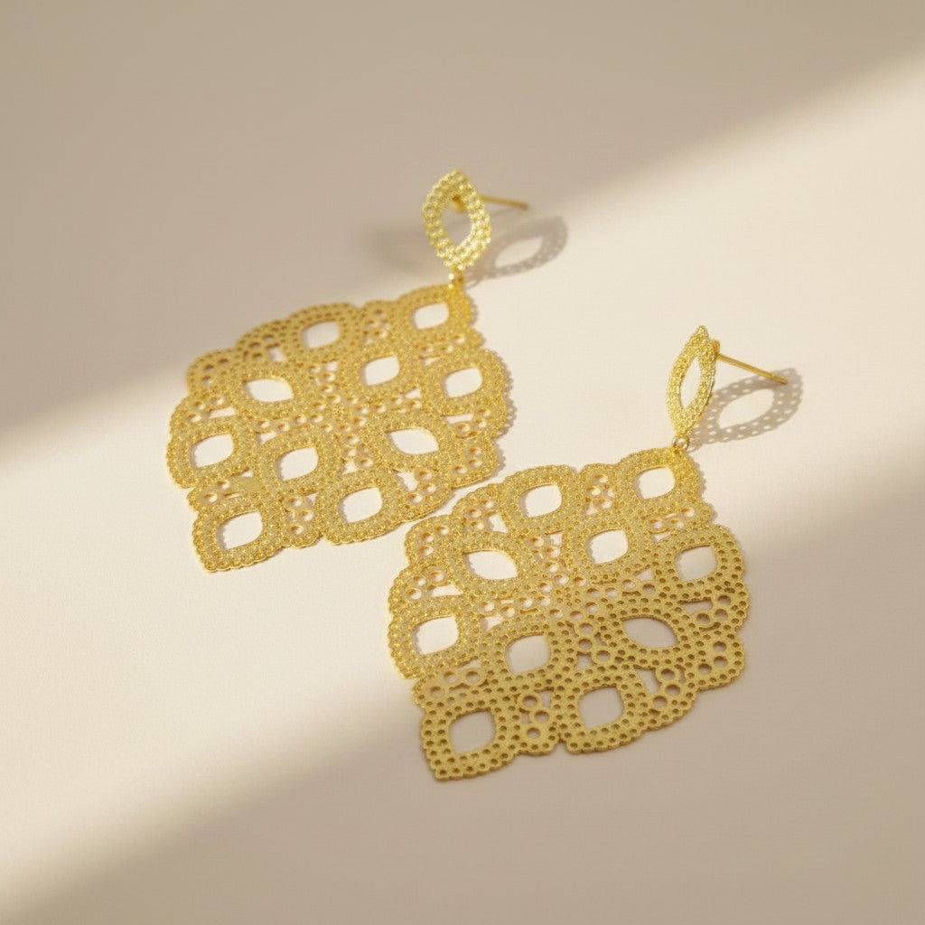 Arrangement Navette Earrings