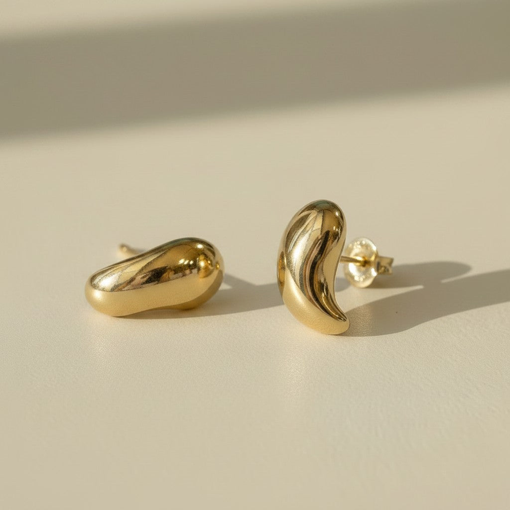 ✨ 18k Gold Filled Polished Curved Drop Earrings — A Single Graceful Drop. Nothing More Needed.