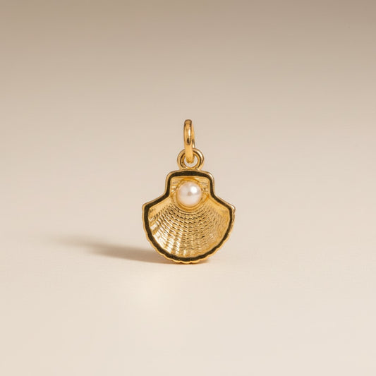 🌊 18k Gold Filled Scallop Shell Charm — Double-Sided, Always Beautiful, Endlessly Yours