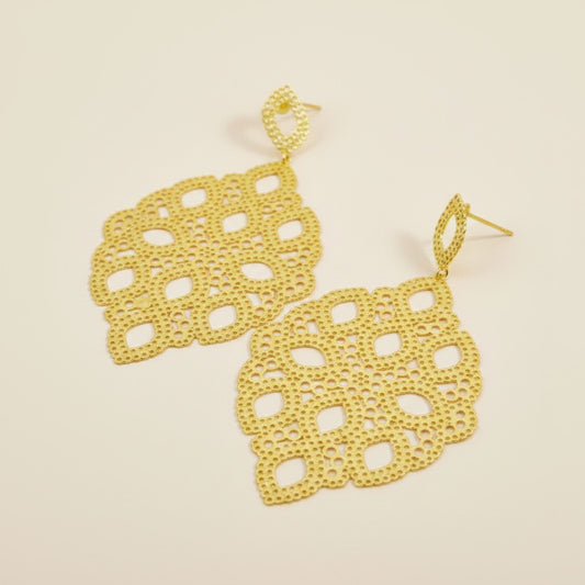 Arrangement Navette Earrings