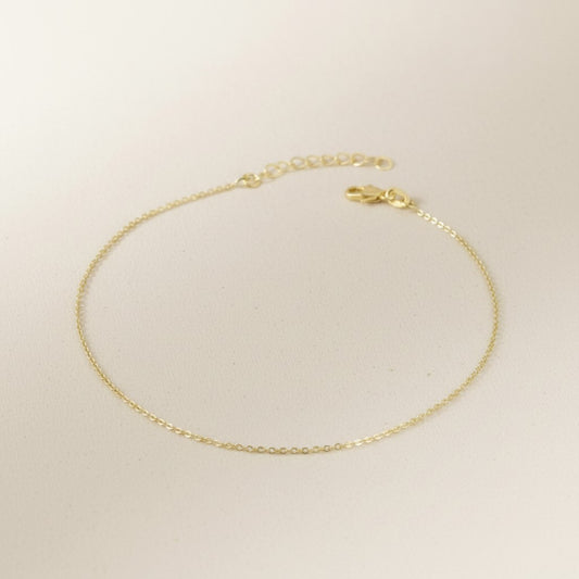 18k Gold Filled Classic Link Chain Anklet | Timeless Sophistication