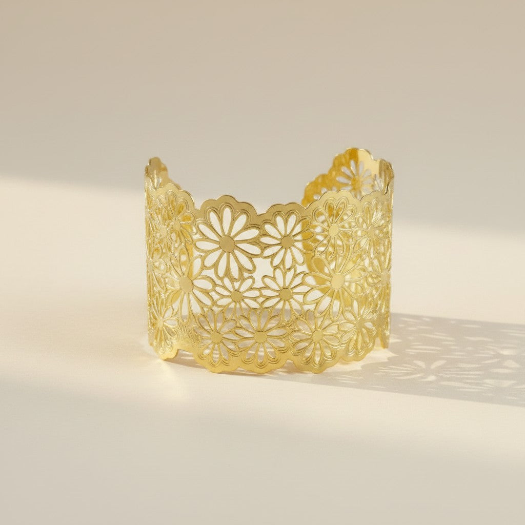 Daisy Cuff