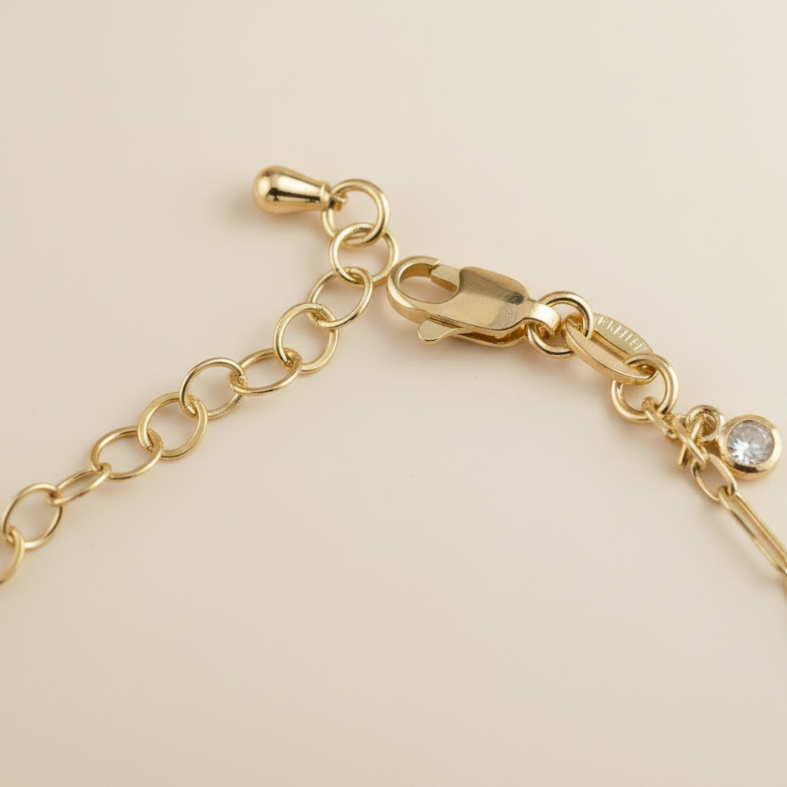 ✨ 18k Gold Filled CZ Drop Paperclip Bracelet — The Wrist That Has Pattern and Sparkle. Both.