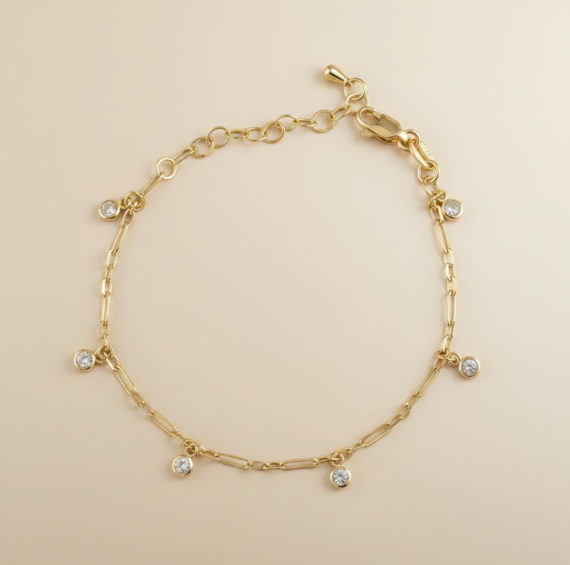 ✨ 18k Gold Filled CZ Drop Paperclip Bracelet — The Wrist That Has Pattern and Sparkle. Both.