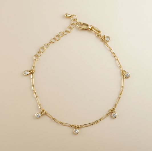 ✨ 18k Gold Filled CZ Drop Paperclip Bracelet — The Wrist That Has Pattern and Sparkle. Both.