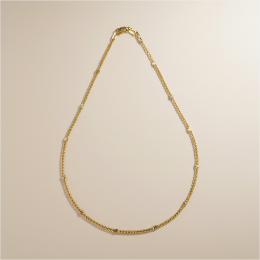✨ 18k Gold Filled Diamond-Cut Mesh Chain Necklace — A Surface That Catches Every Light