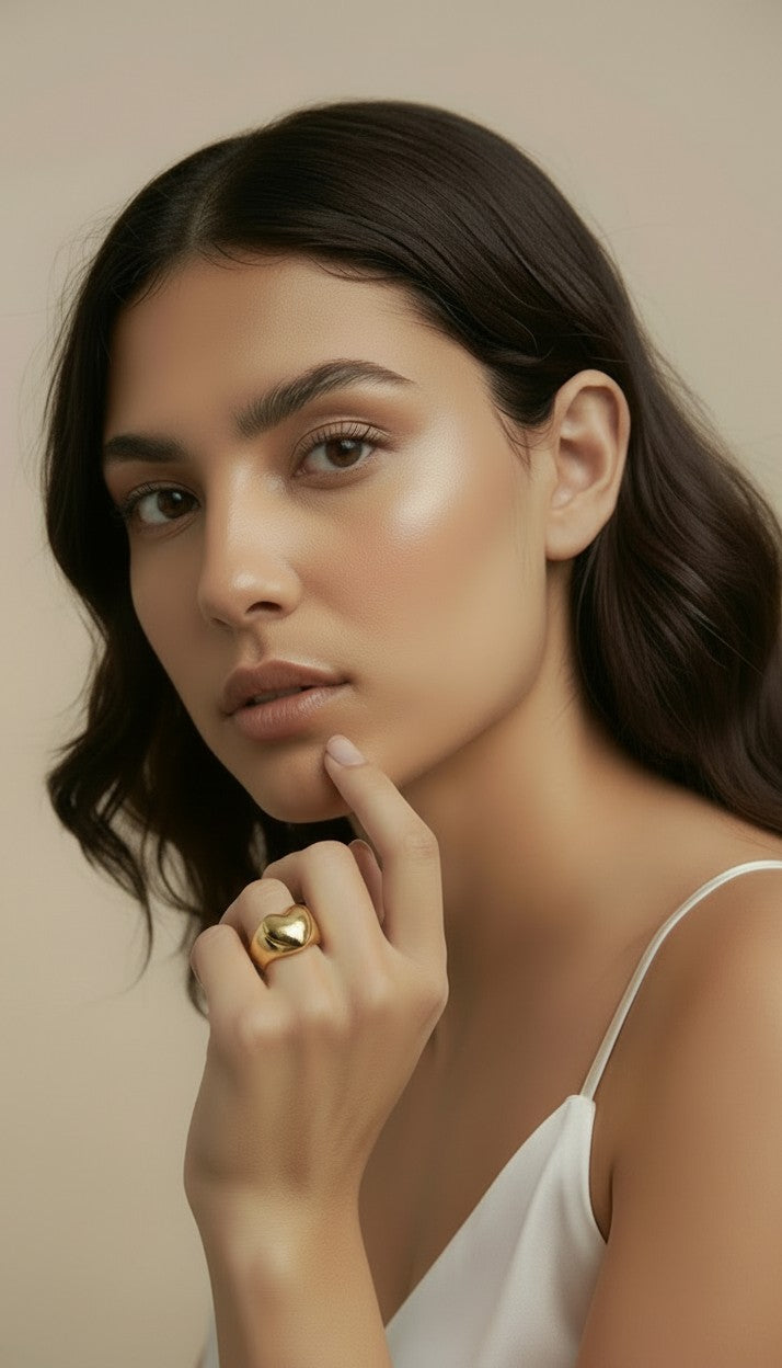 💛 18k Gold Filled Pillow Heart Ring — Love in Warm Gold. Soft Edges. The Fit That Adjusts to You.