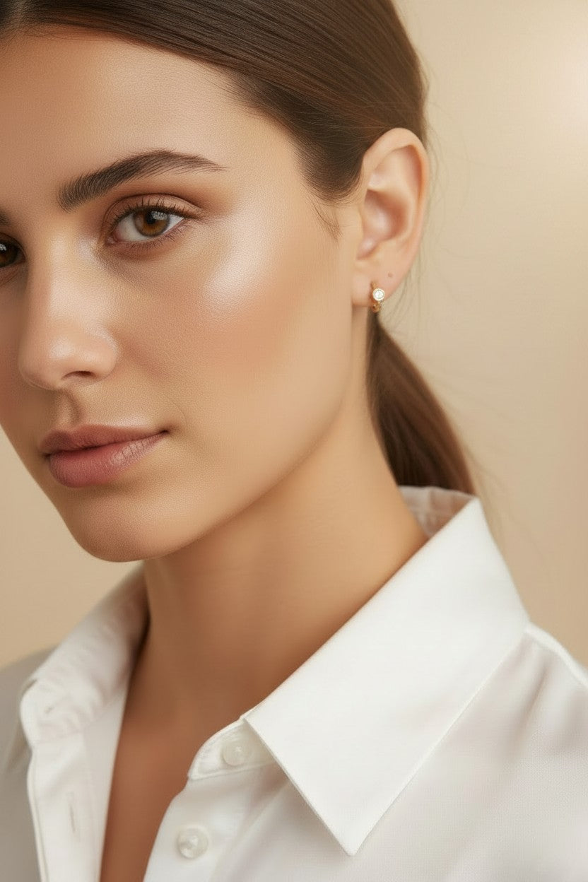 ✨ 18k Gold Filled Solitaire CZ C-Hoop Earrings — One Stone. One Curve. Everything the Ear Needs.